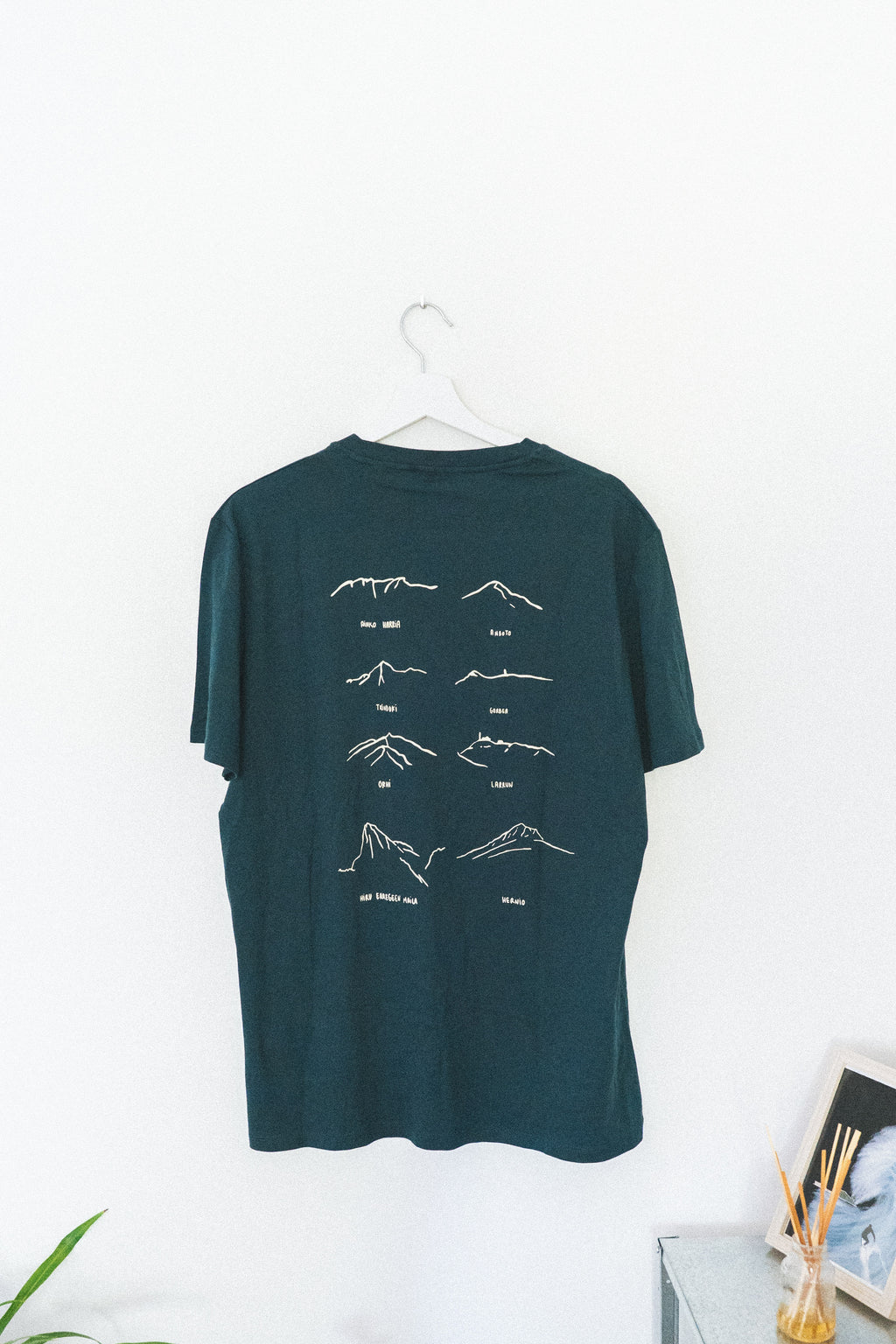 Gure Gailurrak Tee 02