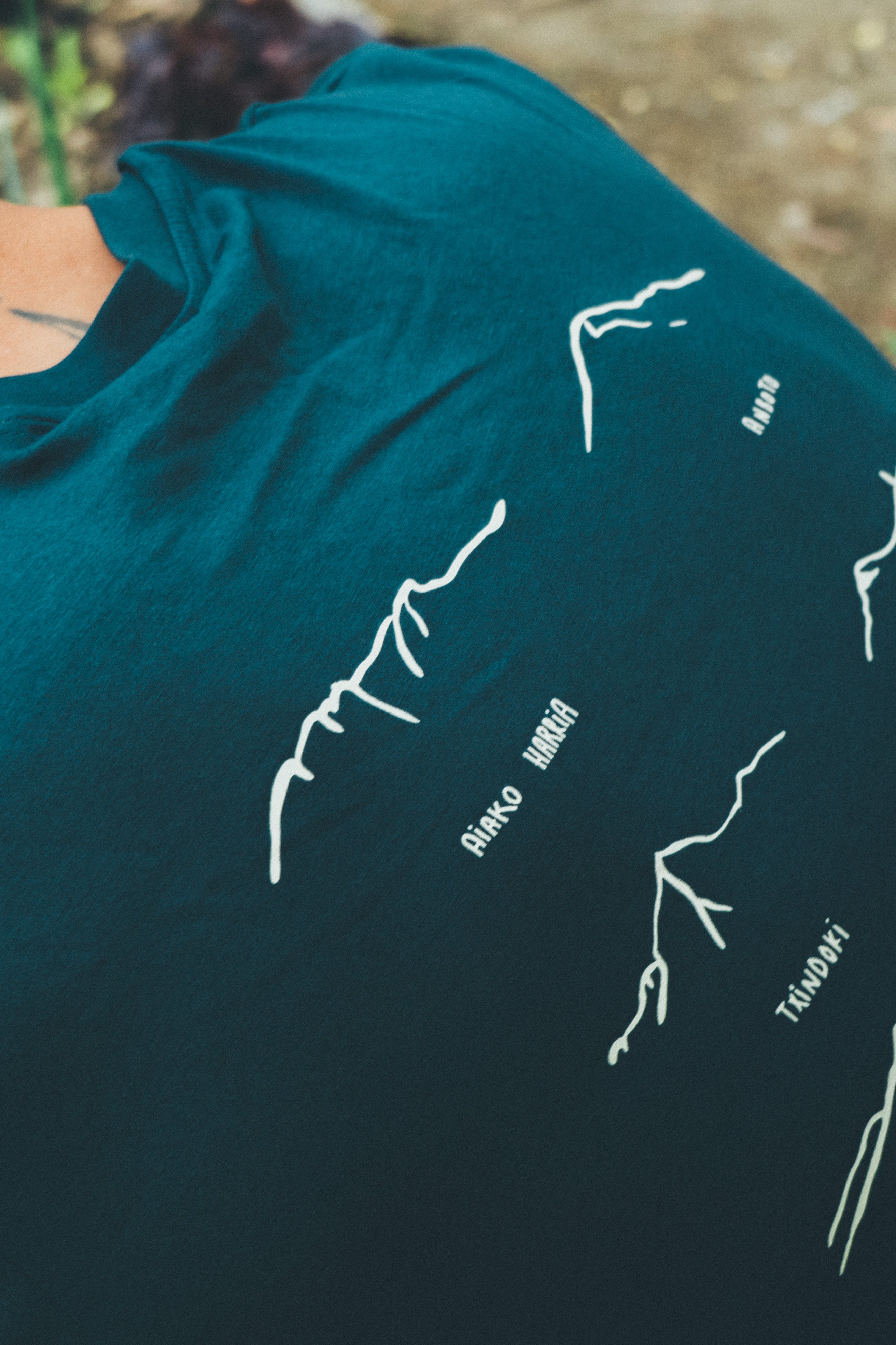 Gure Gailurrak Tee 02